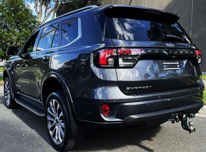 2023 Ford Everest Platinum