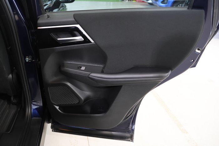 2022 Mitsubishi Outlander LS