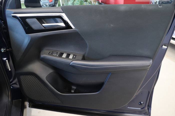 2022 Mitsubishi Outlander LS
