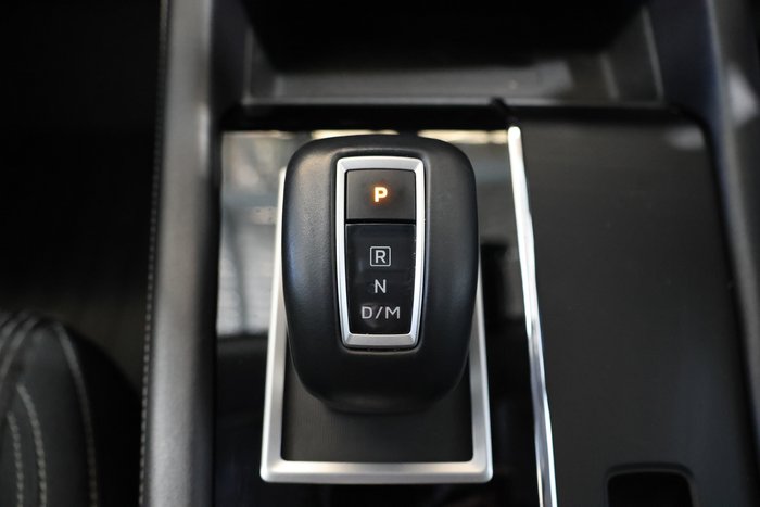 2022 Mitsubishi Outlander LS