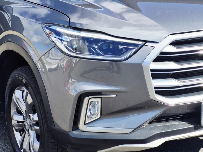 2022 LDV D90