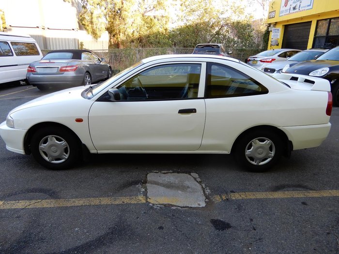 1997 Mitsubishi Lancer GLi CE White
