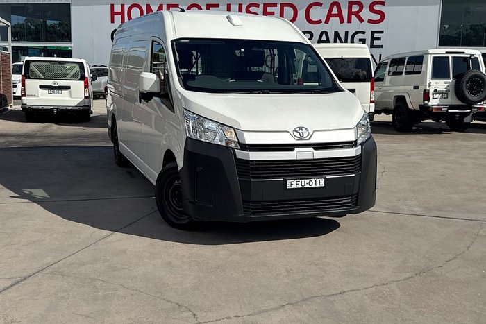 2022 Toyota Hiace