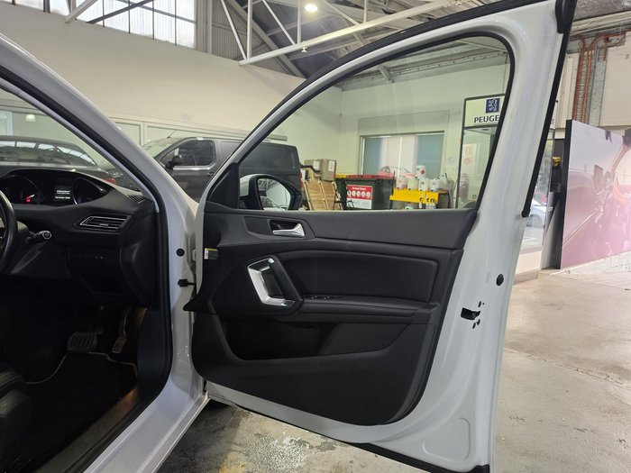 2018 Peugeot 308 Allure