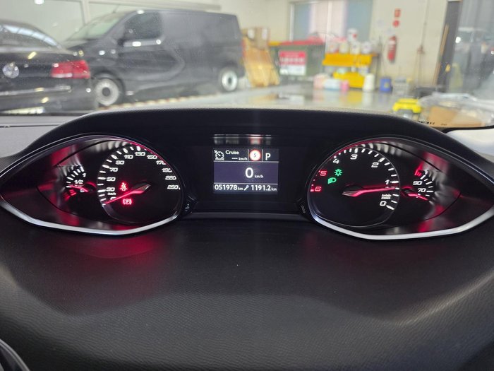 2018 Peugeot 308 Allure