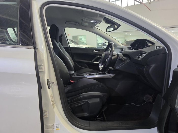 2018 Peugeot 308 Allure