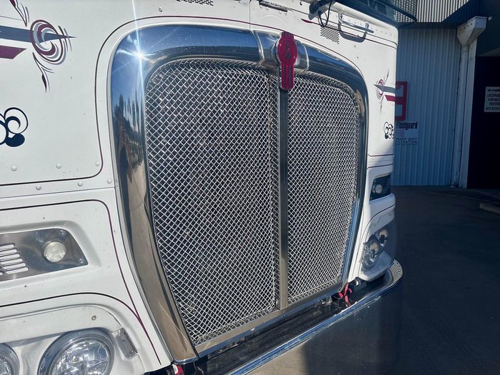 2019 Kenworth K200 White
