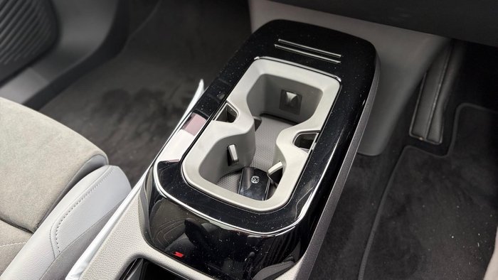 2025 Volkswagen ID.5 Pro