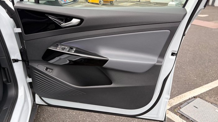 2025 Volkswagen ID.5 Pro