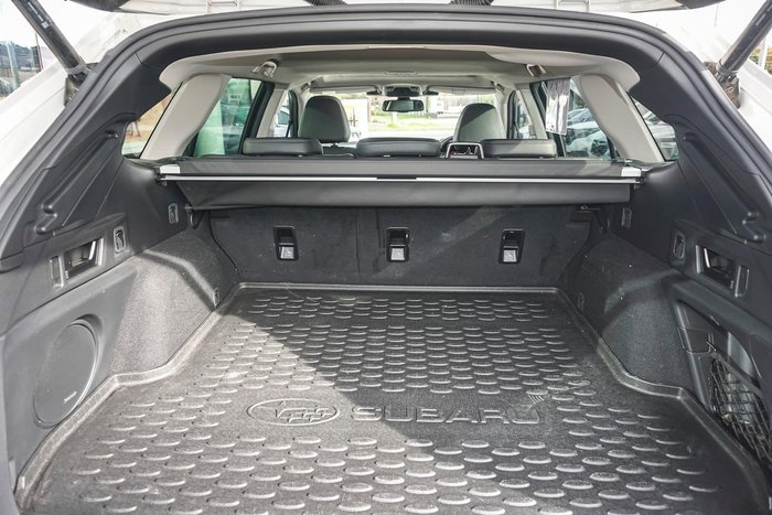 2022 Subaru Outback AWD Touring