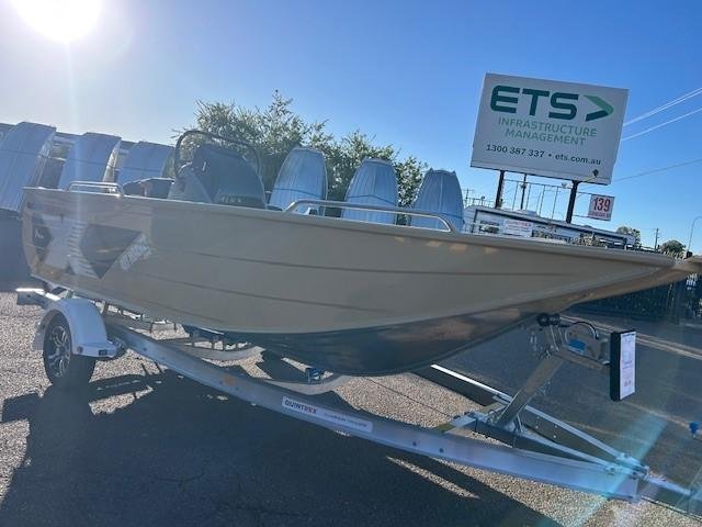 2026 QUINTREX 481 Hornet Pro