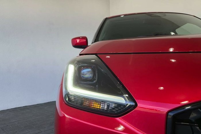 2025 Suzuki Swift Hybrid