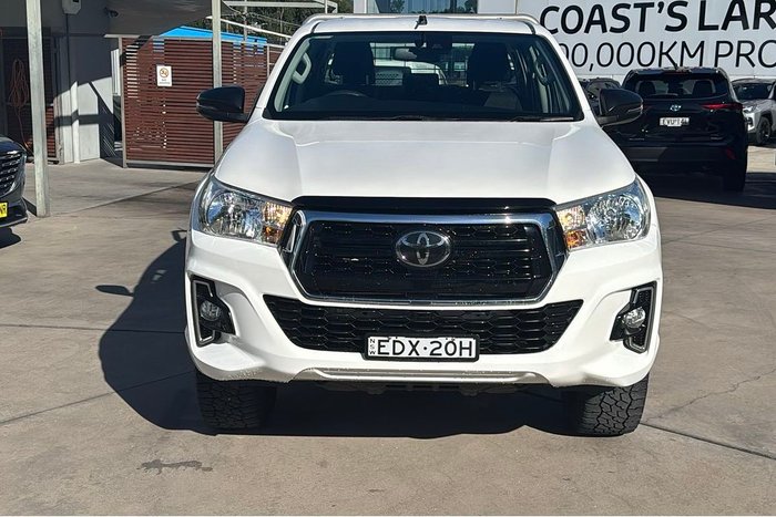 2019 Toyota Hilux SR