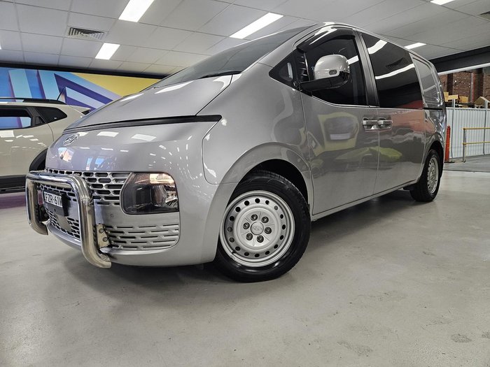 2021 Hyundai STARIA LOAD