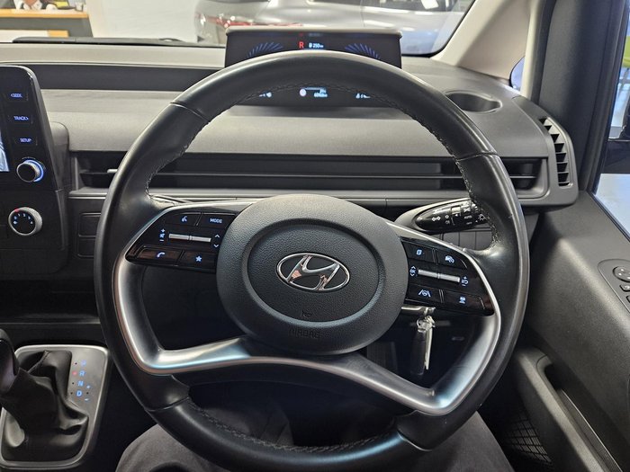 2021 Hyundai STARIA LOAD