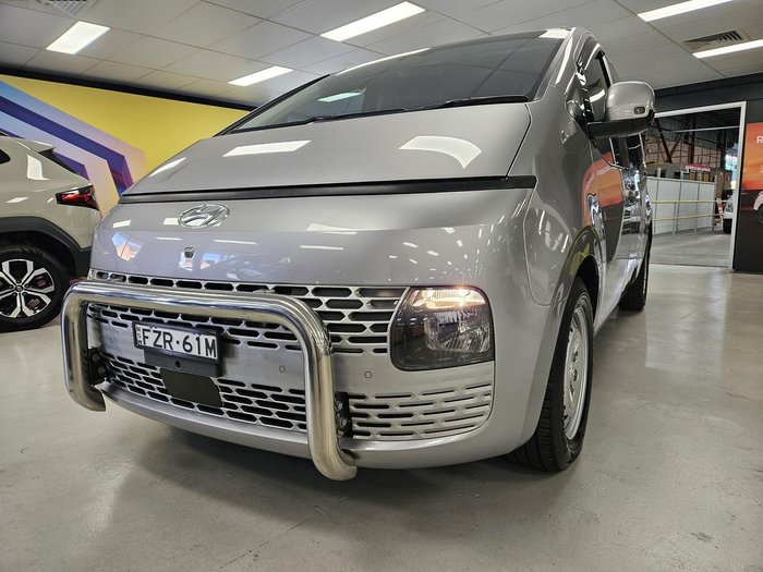 2021 Hyundai STARIA LOAD