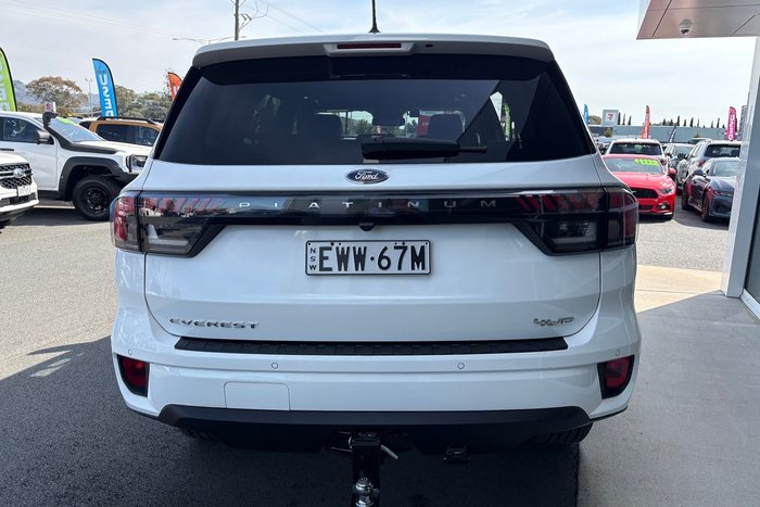 2022 Ford Everest Platinum
