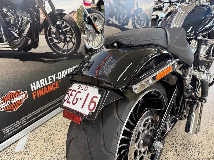 2025 Harley-Davidson Breakout 117 (FXBR) Softail Black