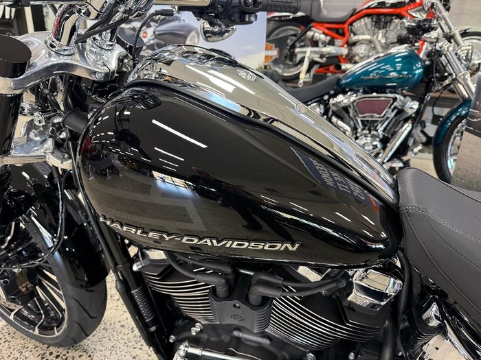 2025 Harley-Davidson Breakout 117 (FXBR)