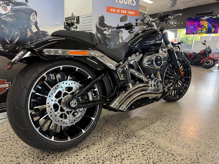 2025 Harley-Davidson Breakout 117 (FXBR) Softail Black