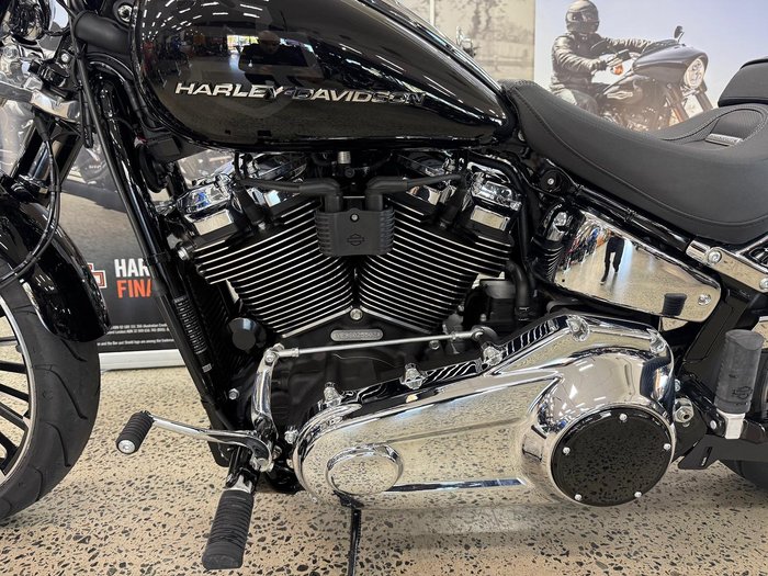 2025 Harley-Davidson Breakout 117 (FXBR) Softail Black