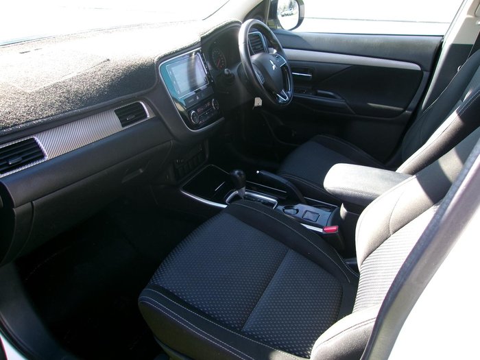 2017 Mitsubishi Outlander LS