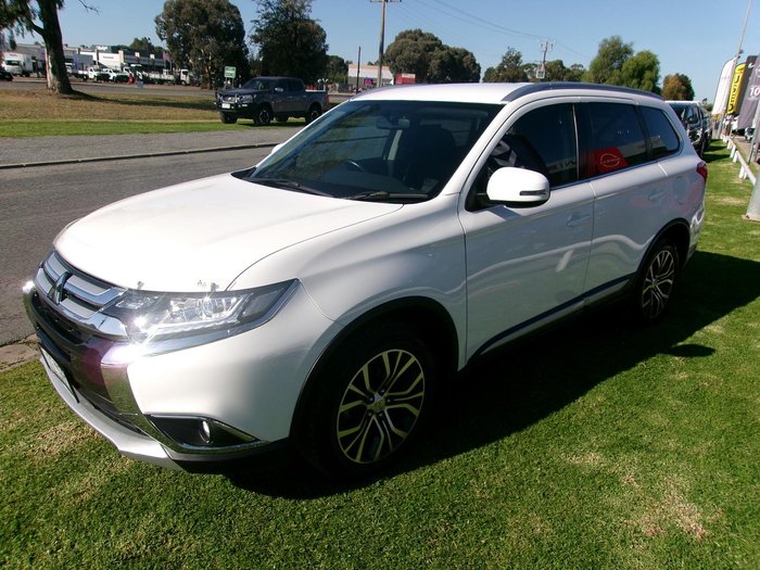 2017 Mitsubishi Outlander LS
