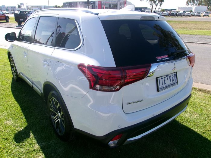 2017 Mitsubishi Outlander LS