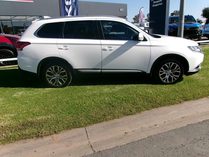 2017 Mitsubishi Outlander LS