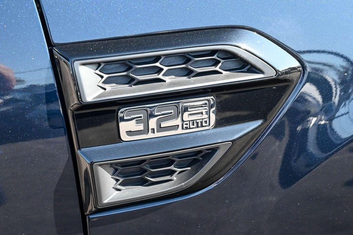 2020 Ford Everest Sport