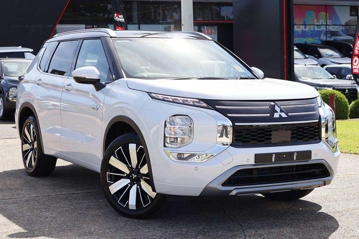 2025 Mitsubishi Outlander