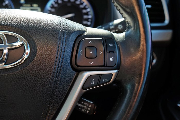 2017 Toyota Kluger Grande