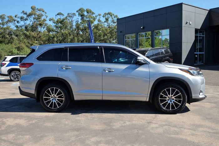 2017 Toyota Kluger Grande