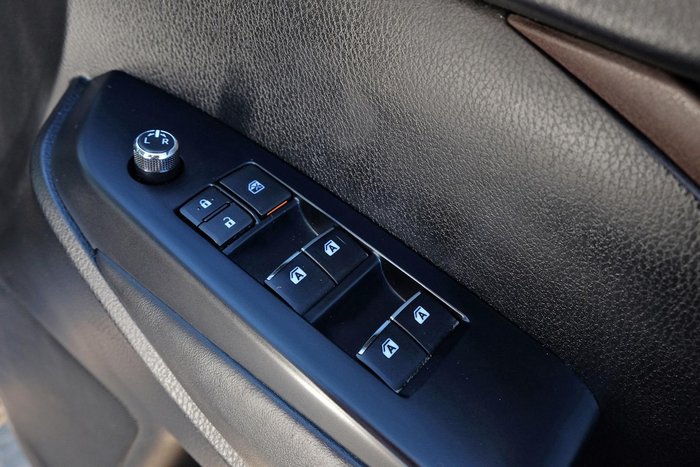 2017 Toyota Kluger Grande