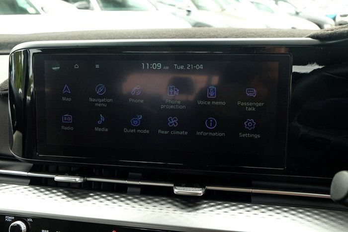 2023 Kia Carnival Si