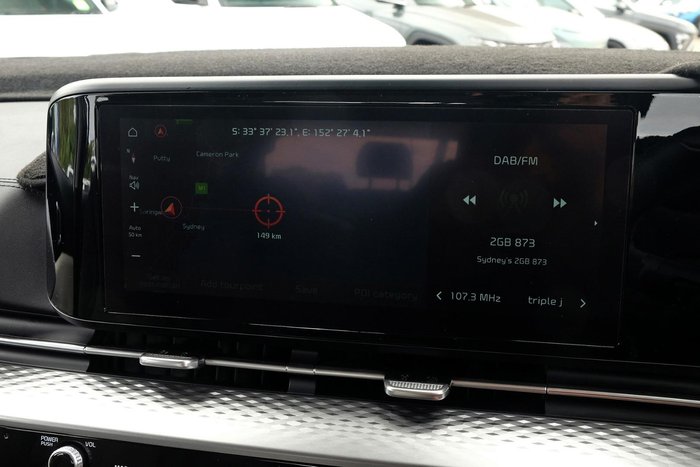 2023 Kia Carnival Si