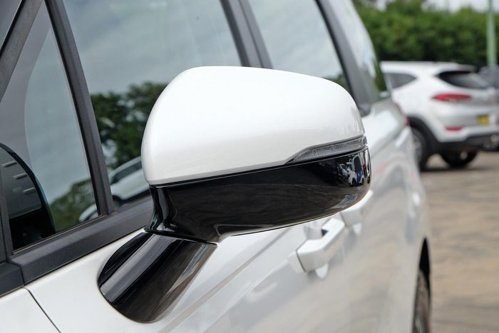 2023 Kia Carnival Si