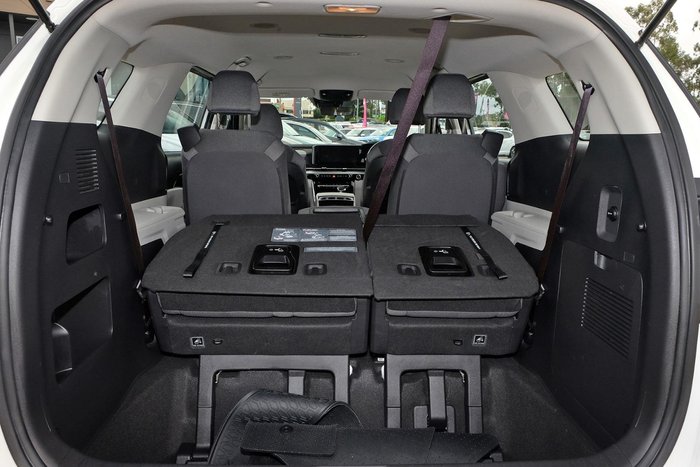 2023 Kia Carnival Si
