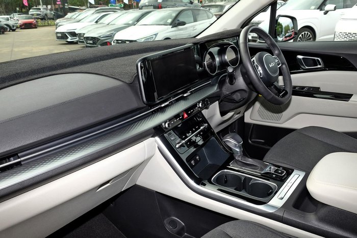 2023 Kia Carnival Si