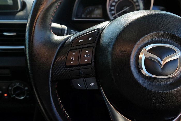 2015 Mazda 3 Maxx