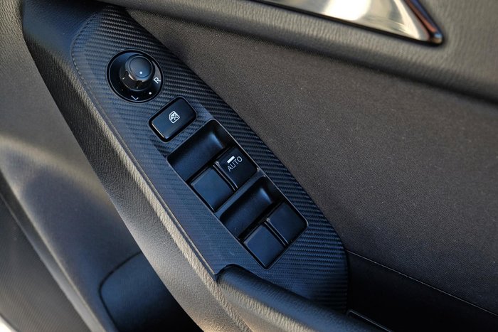 2015 Mazda 3 Maxx