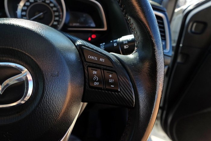 2015 Mazda 3 Maxx
