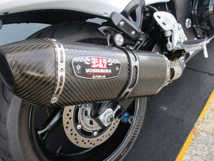 2015 Suzuki GSX1300RA (HAYABUSA) White