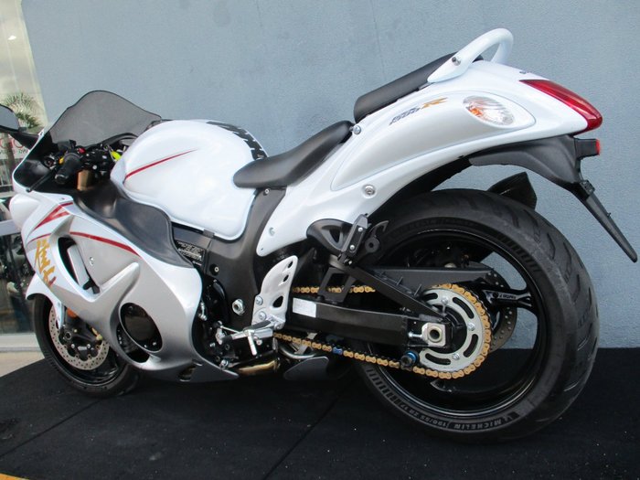 2015 Suzuki GSX1300RA (HAYABUSA) White