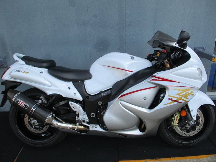 2015 Suzuki GSX1300RA (HAYABUSA) White