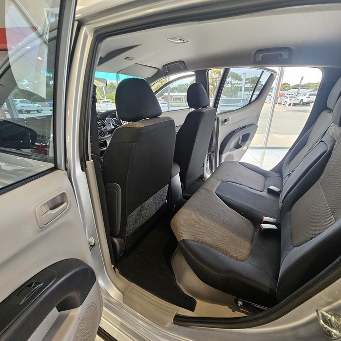 2015 Mitsubishi Triton GLX