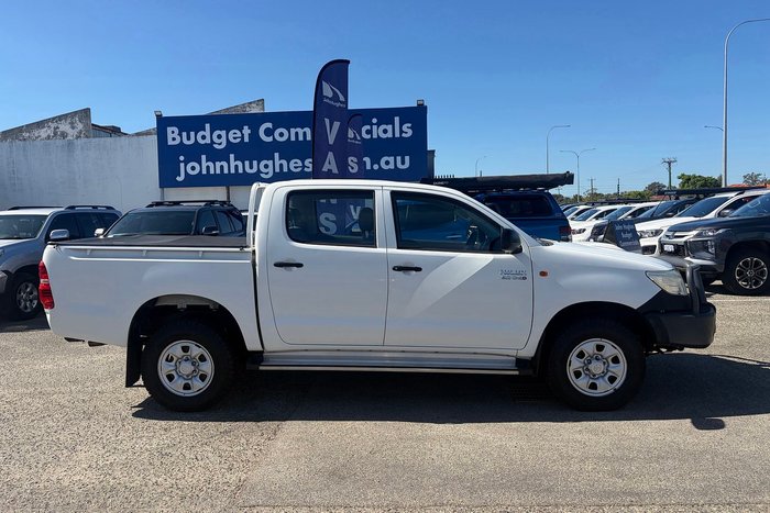 2013 Toyota Hilux SR