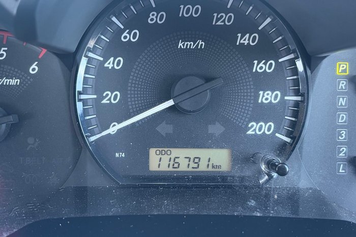 2013 Toyota Hilux SR