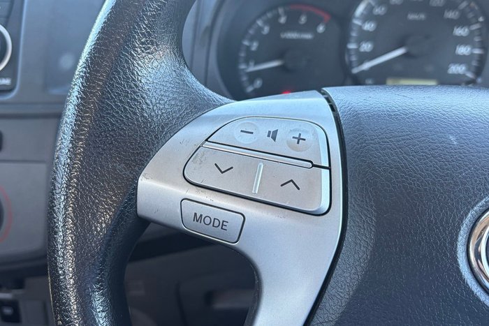 2013 Toyota Hilux SR