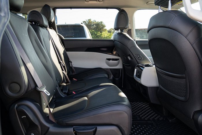 2021 Kia Carnival Platinum